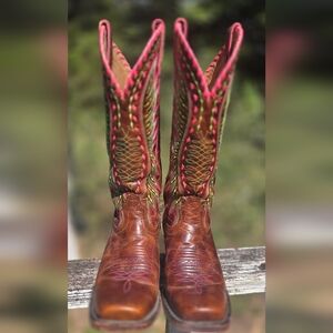 Women's Ariat Derby Crackled Cafe Brown Limited Edition Cowgirl Boots